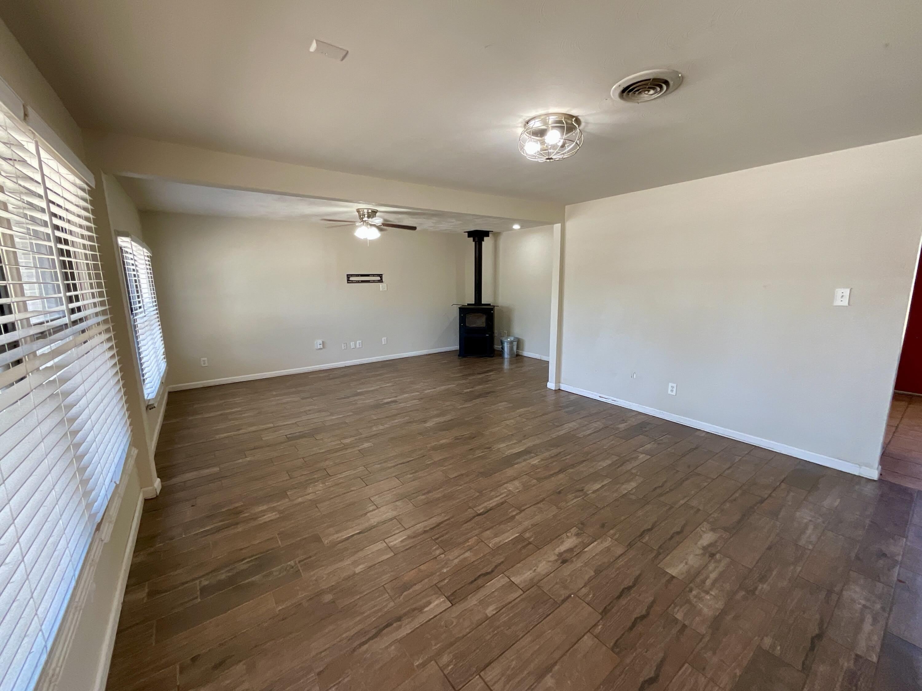 4902 6th Street – photo 2