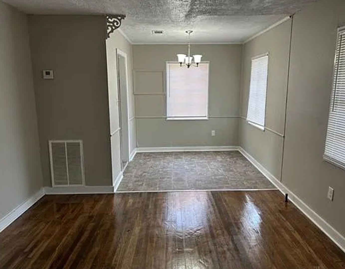 Move In Ready 3Br 1Ba Home In Jackson Recently Renovated Convenient Parking – photo 4