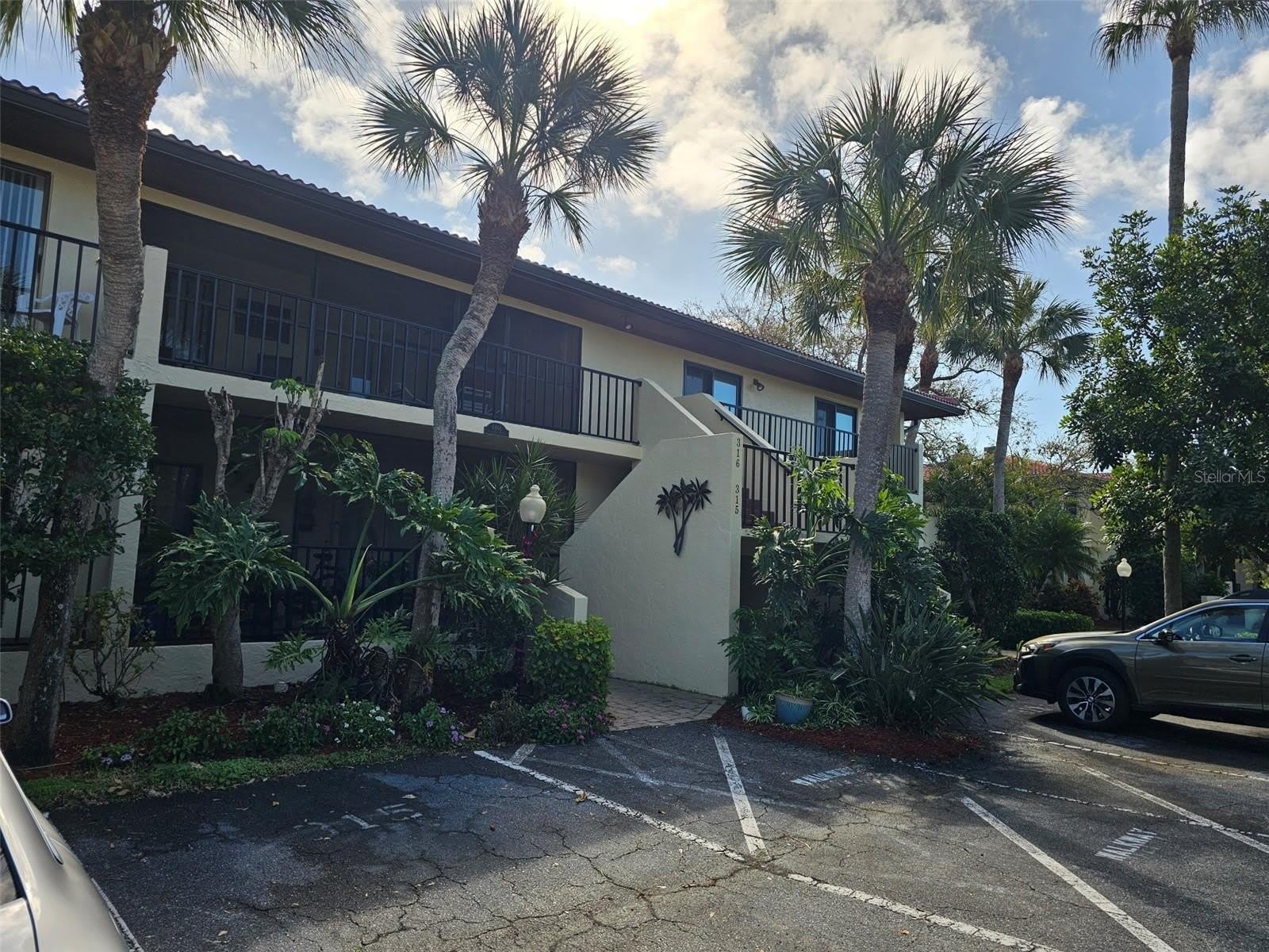 6468 SEAGULL Drive – photo 1