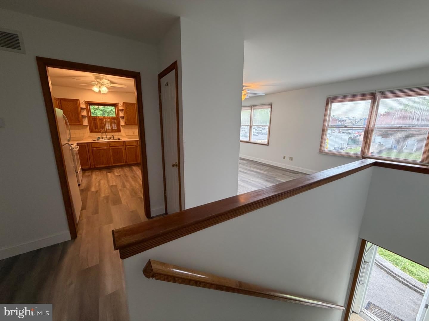 122 GLEN AVENUE – photo 3