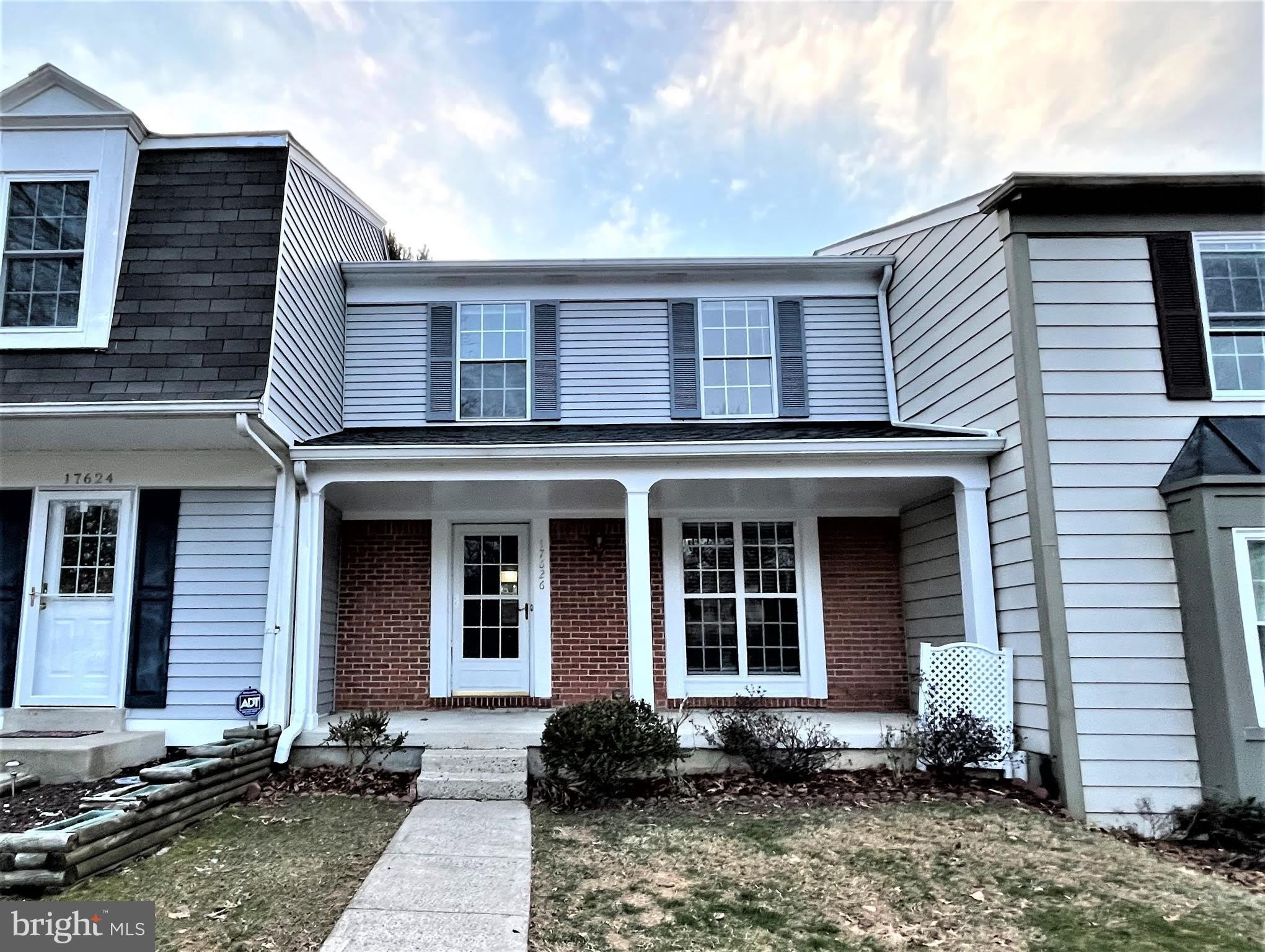 17626 LONGVIEW Lane – photo 1