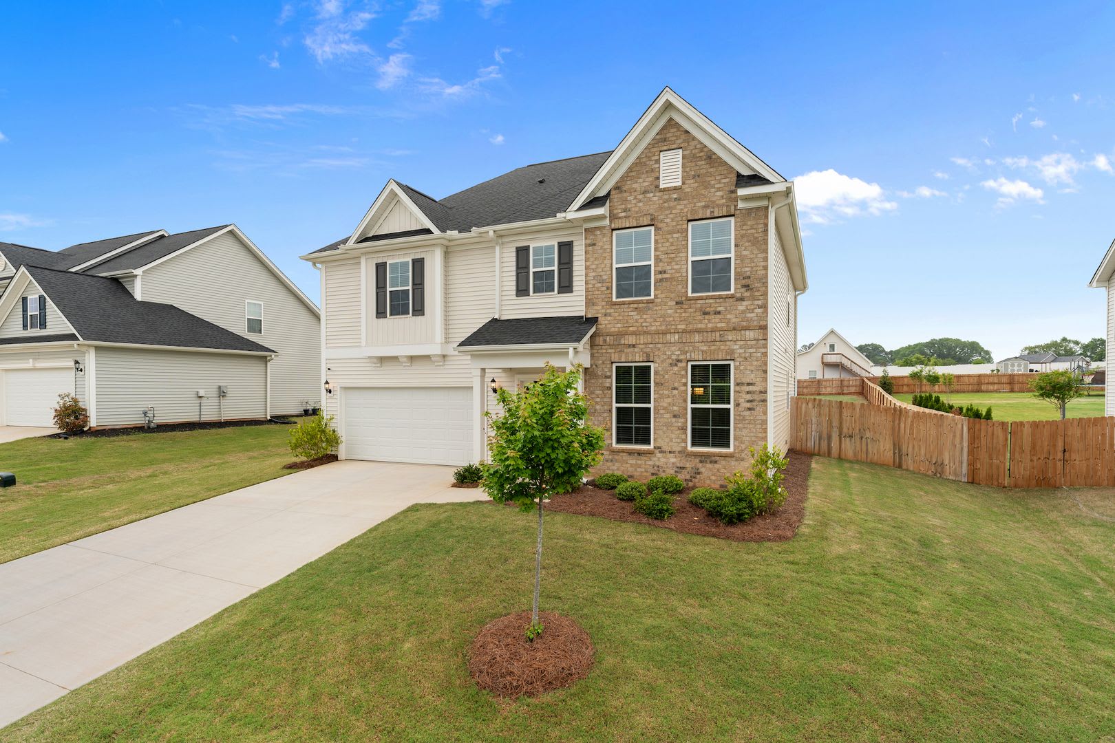 Breckenridge 4 Bedroom 2 5 Bath – photo 2