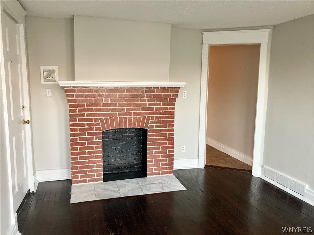 294 S Elmwood Avenue – photo 4