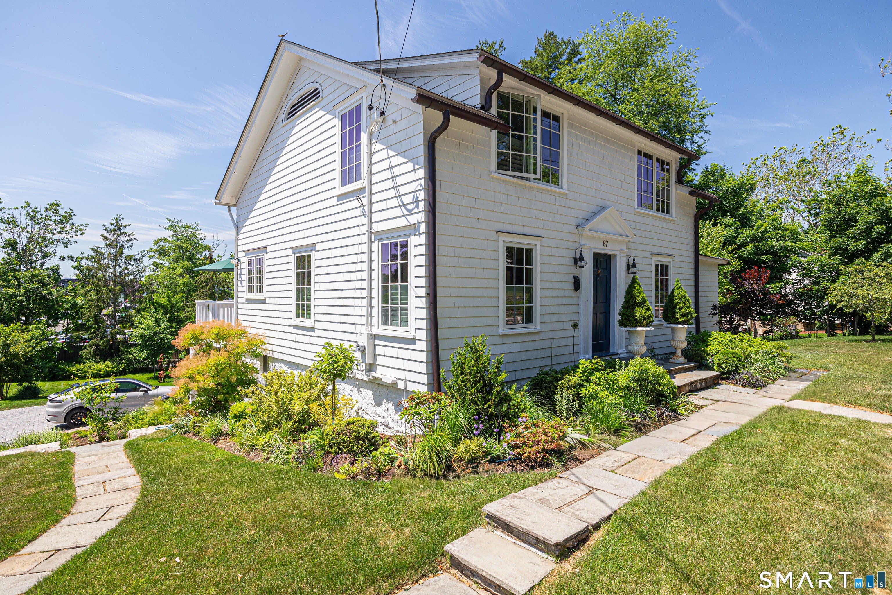 87 Myrtle Avenue – photo 1