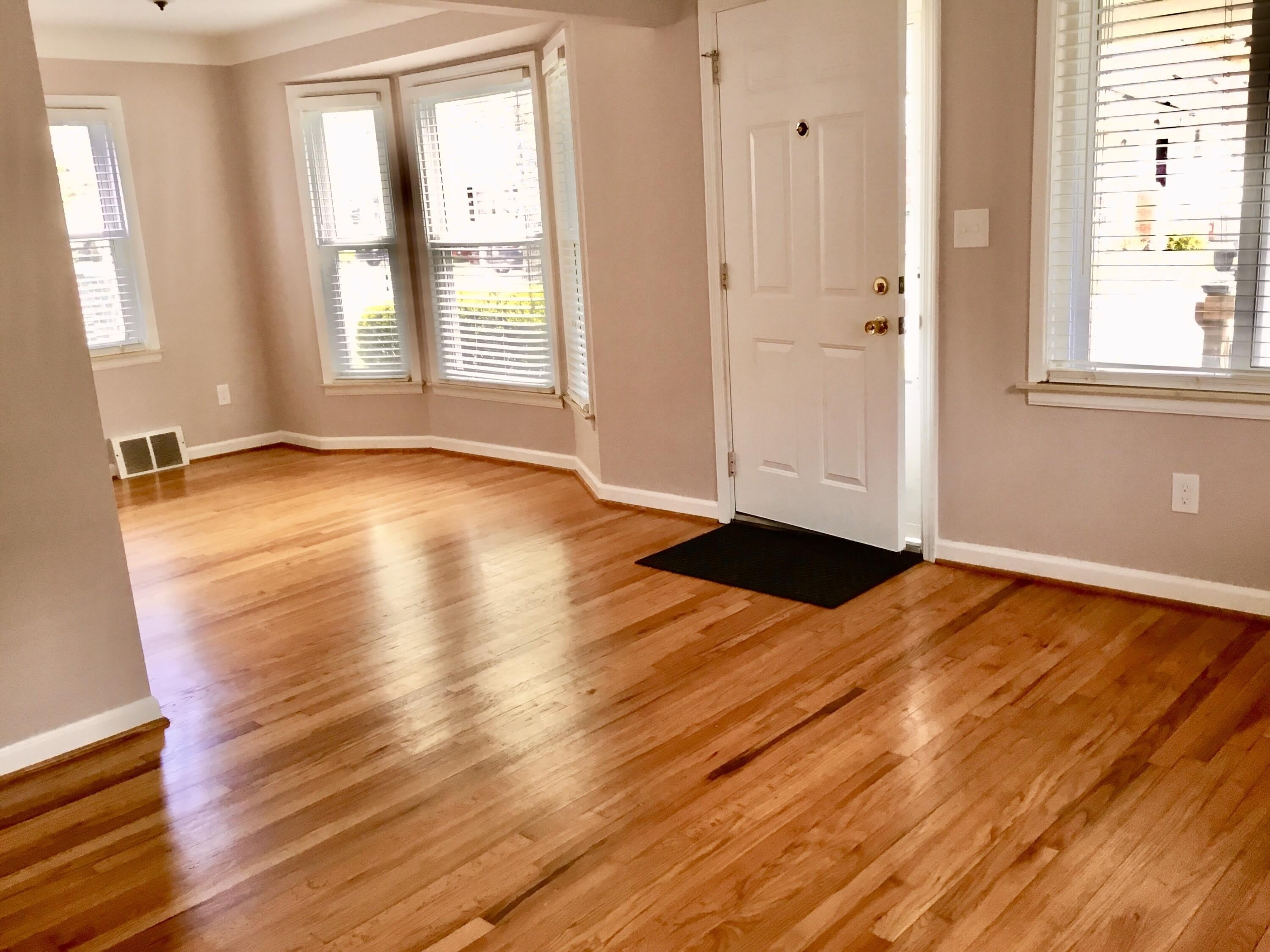 520 S Kenwood Avenue – photo 2