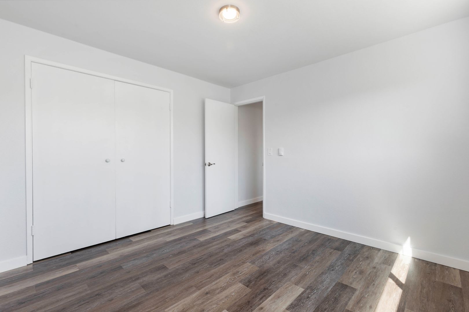 Baker 38 Apartments – photo 3