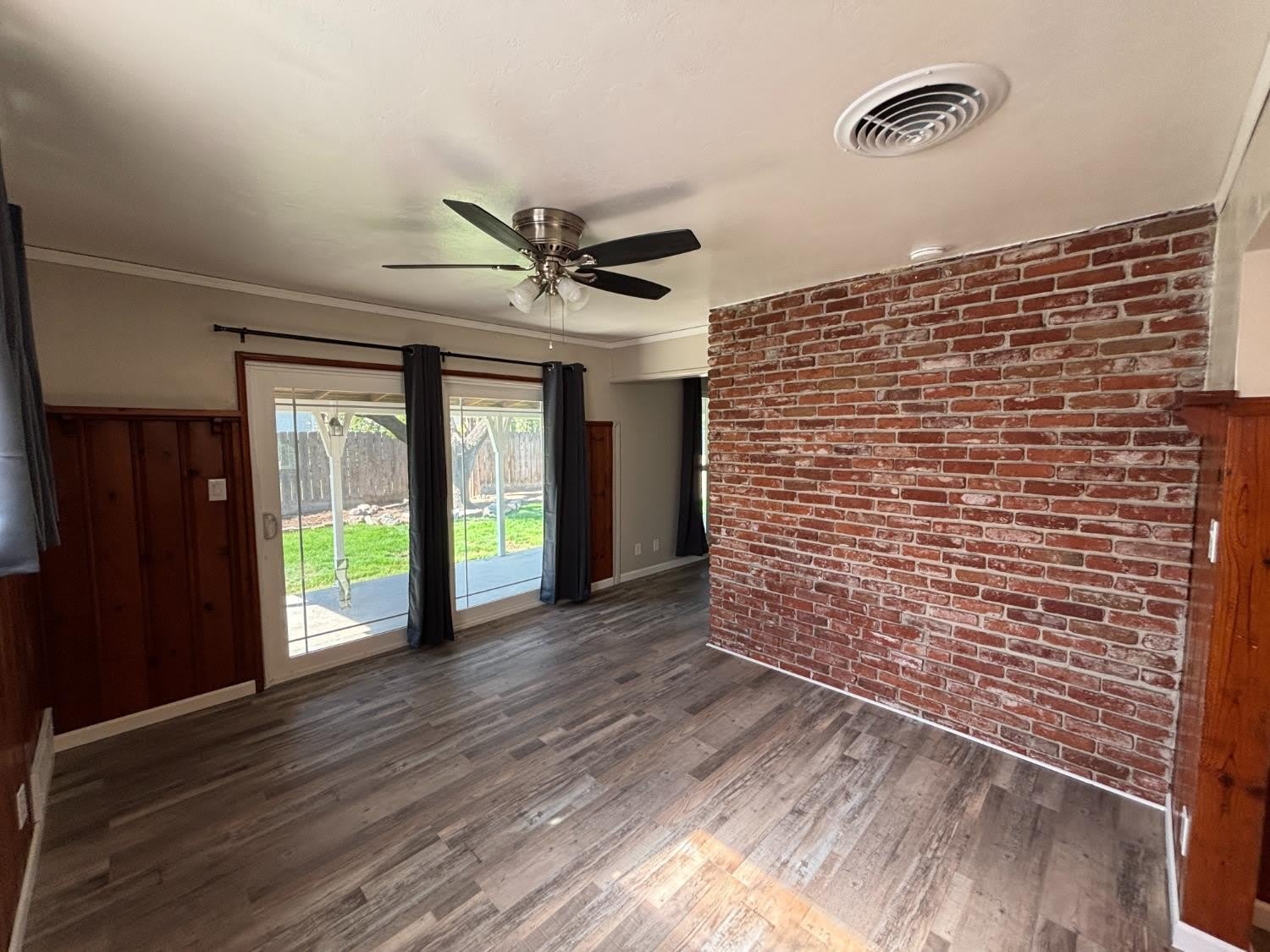 1903 W Fountain Way – photo 4