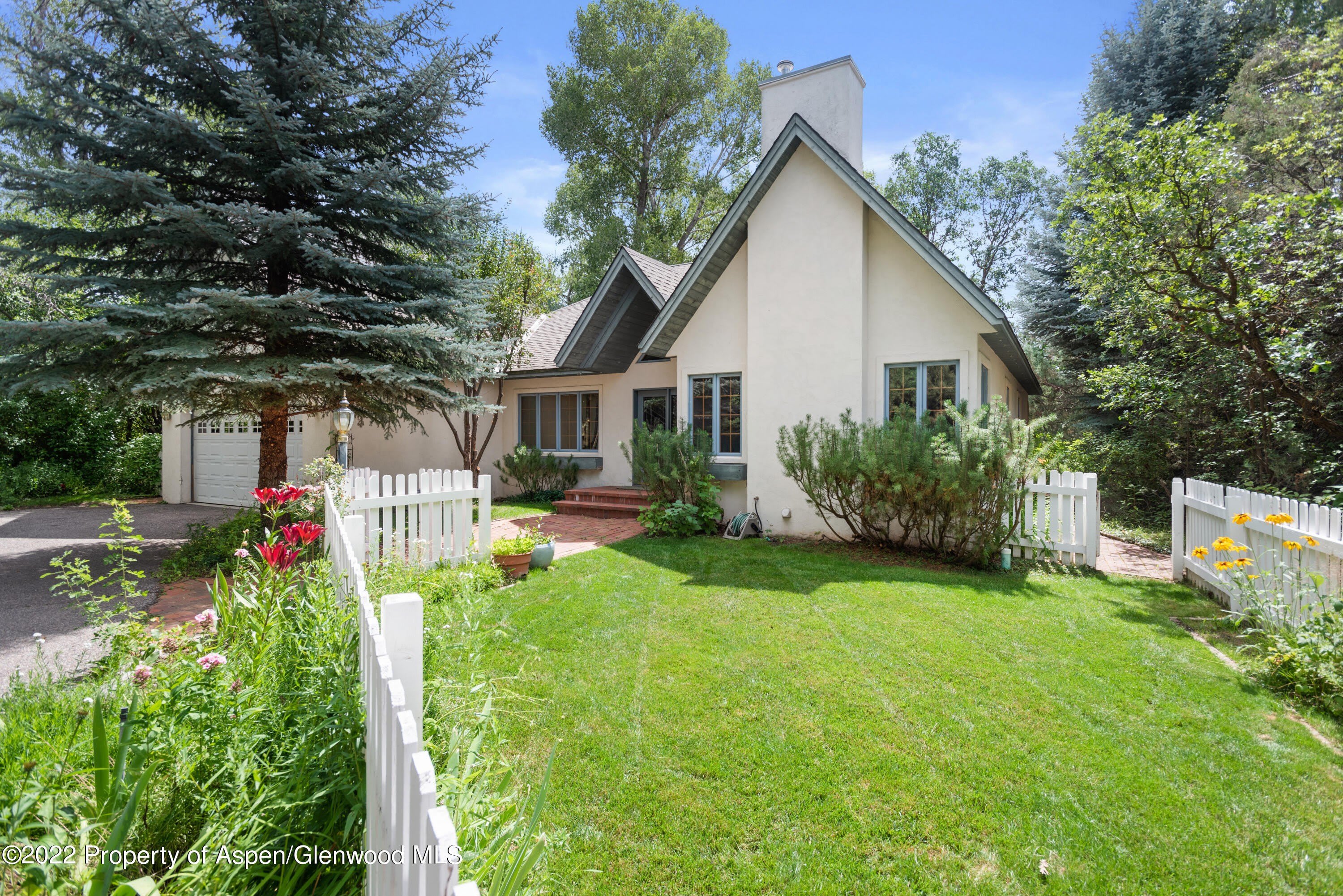 180 River Oaks Lane – photo 3