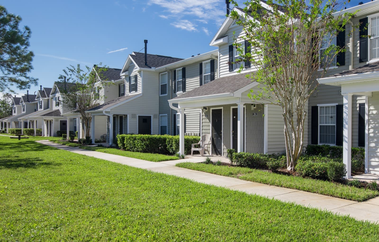 Sunrise Pointe Apartments – photo 3