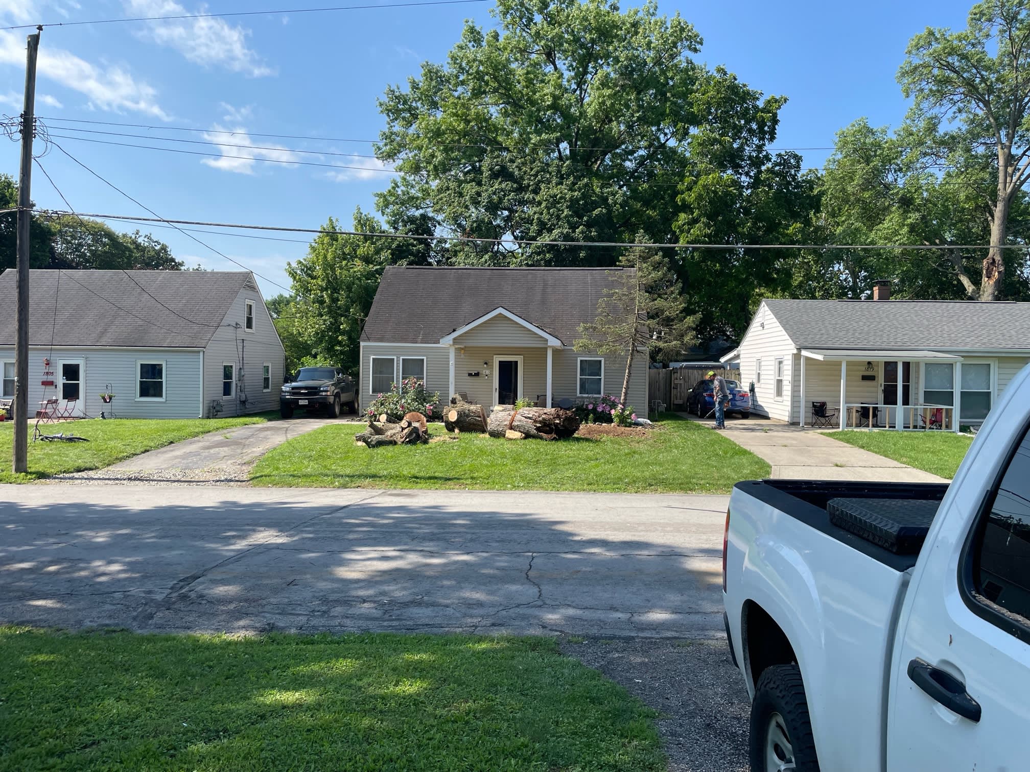 1813 Ransburg Avenue – photo 1