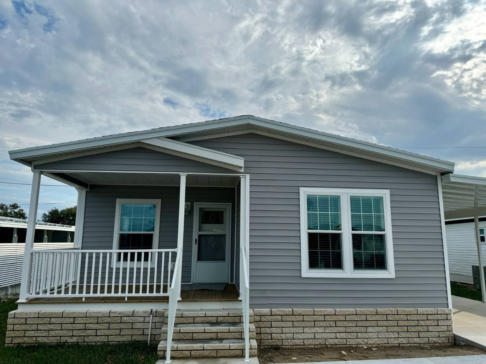 1283 Jamestown Drive – photo 2