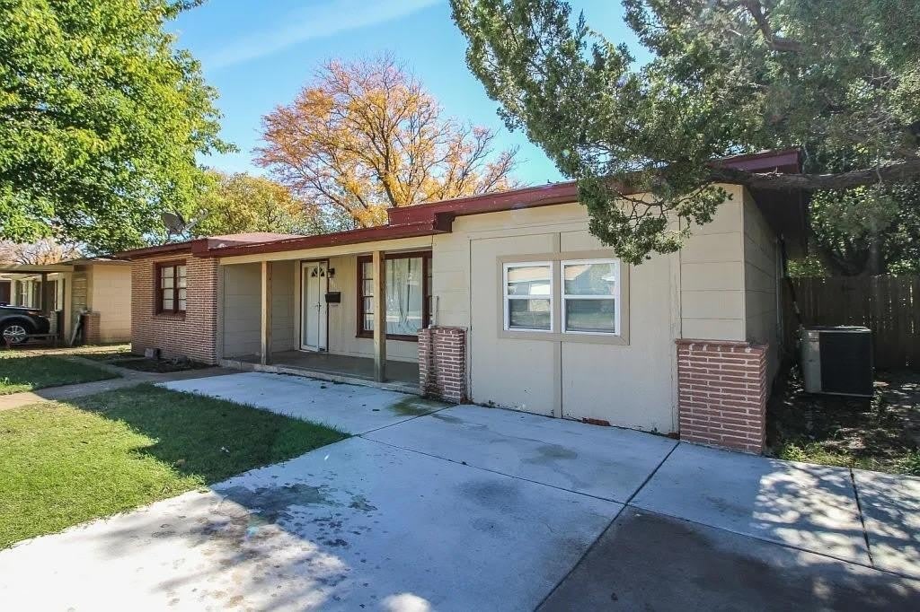 3011 37th Street – photo 2