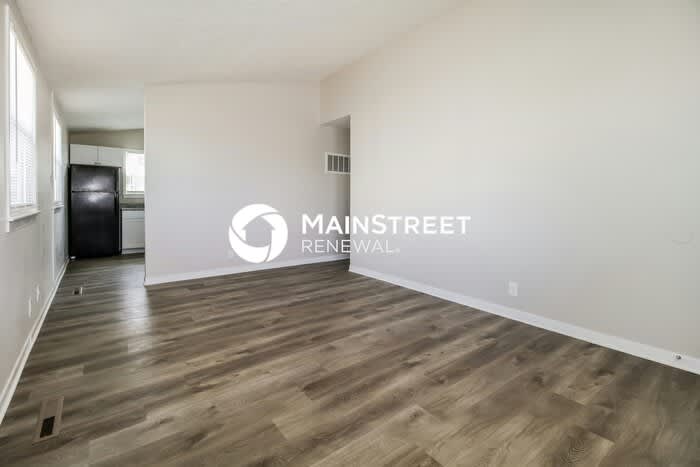 4410 East Indian Trail – photo 5