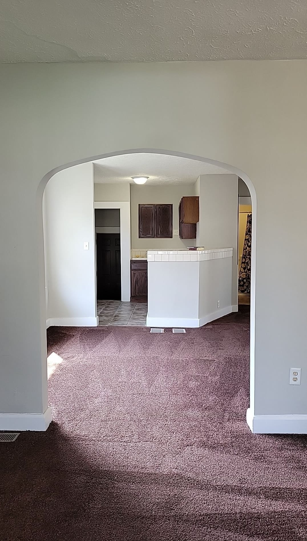 614 N Chester Ave – photo 3