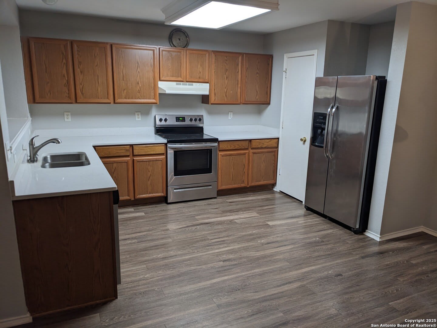 15 Bedford Bay – photo 5