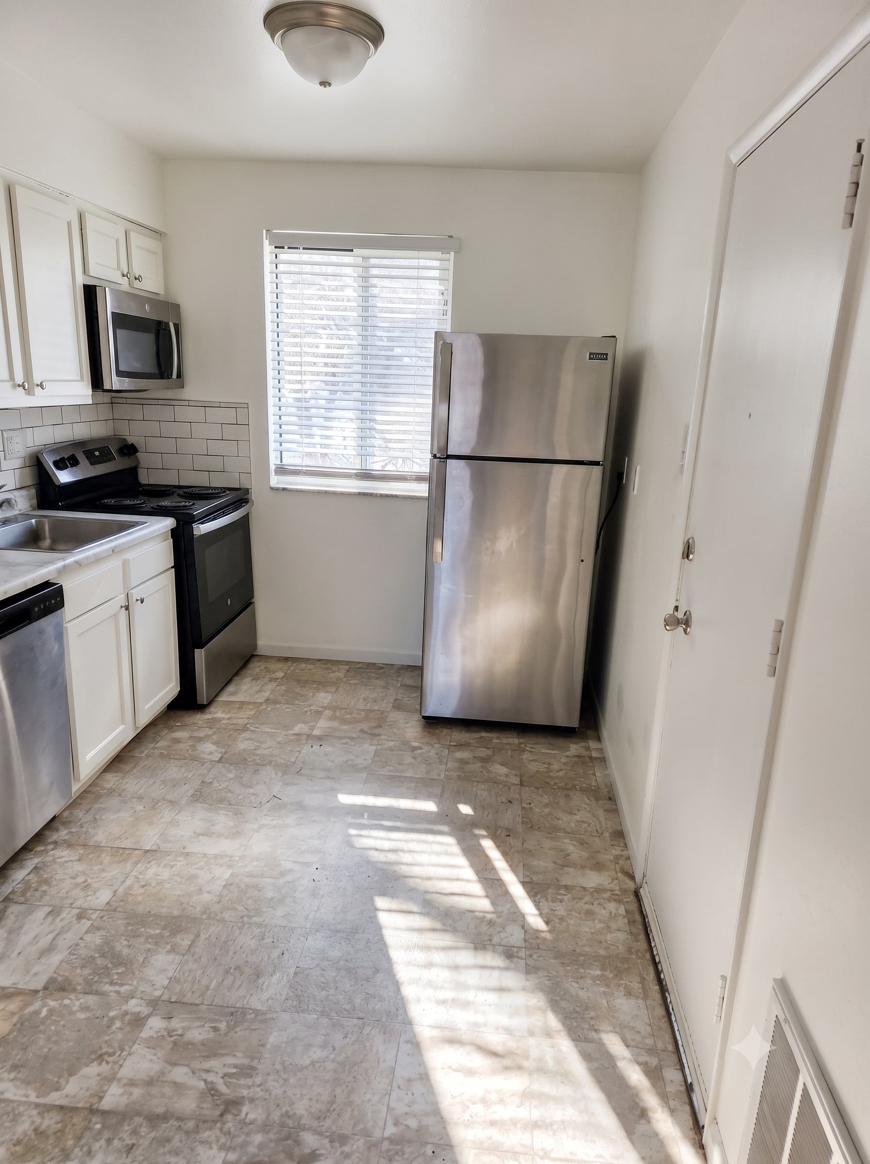 7711 Circle Drive D – photo 3