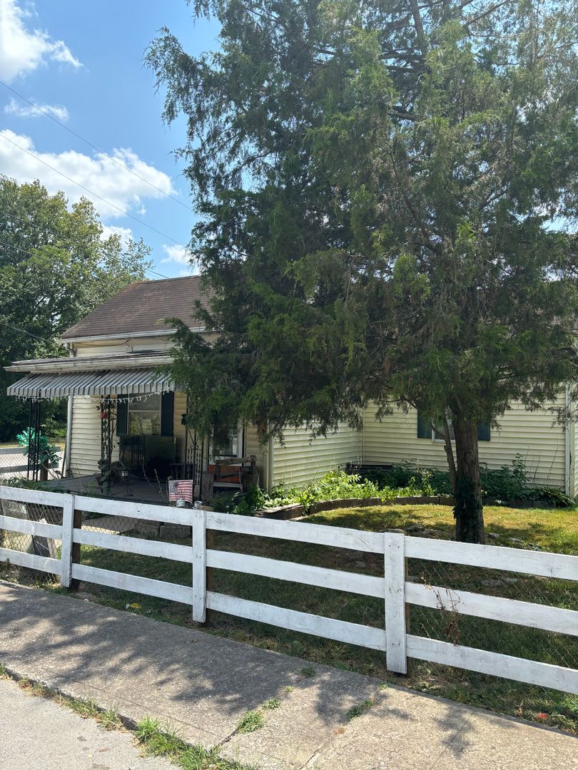 1 bedroom, 1 bathroom House – photo 2