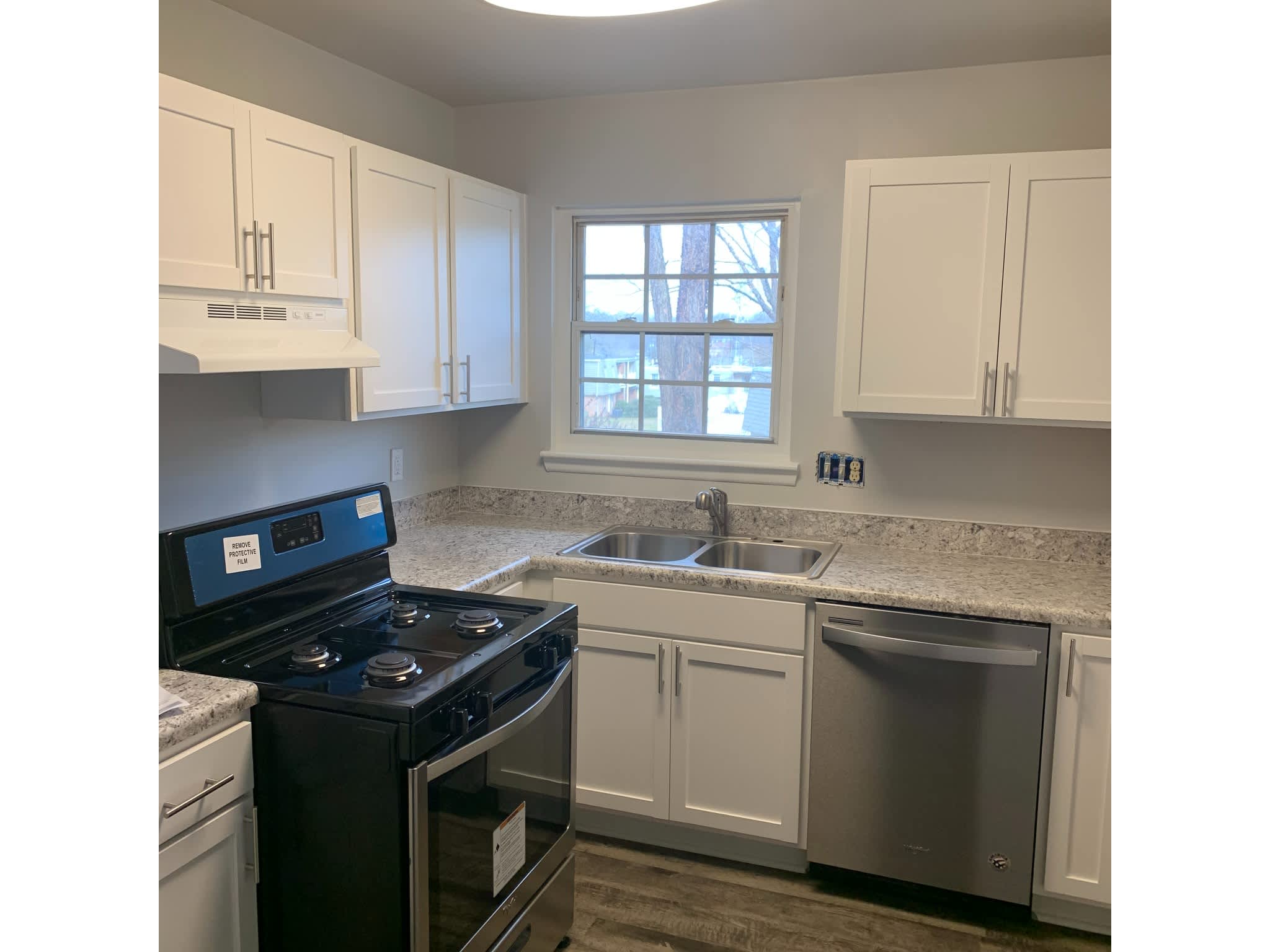 203 Southside Square – photo 3
