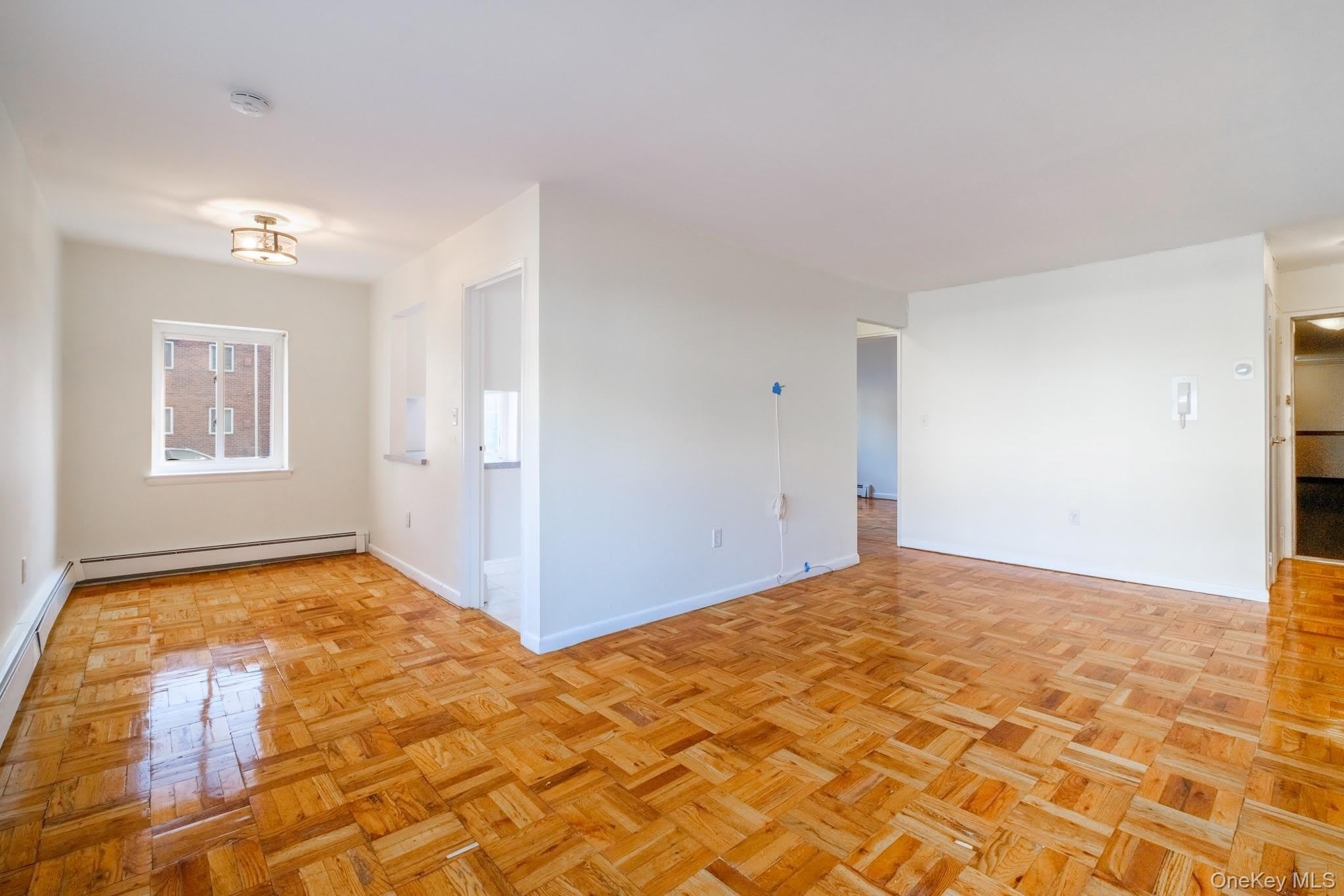 838 Pelhamdale Avenue – photo 2
