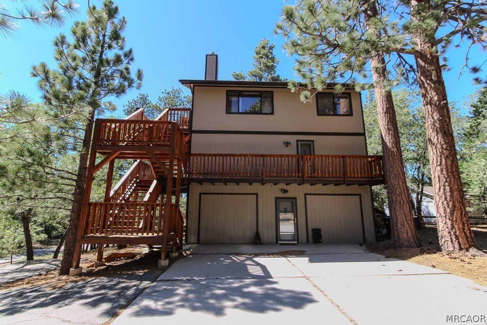 1772 Columbine Drive – photo 2