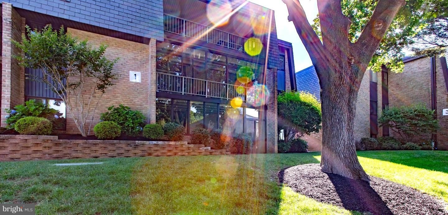 1 STONEHENGE CIR #2 – photo 1