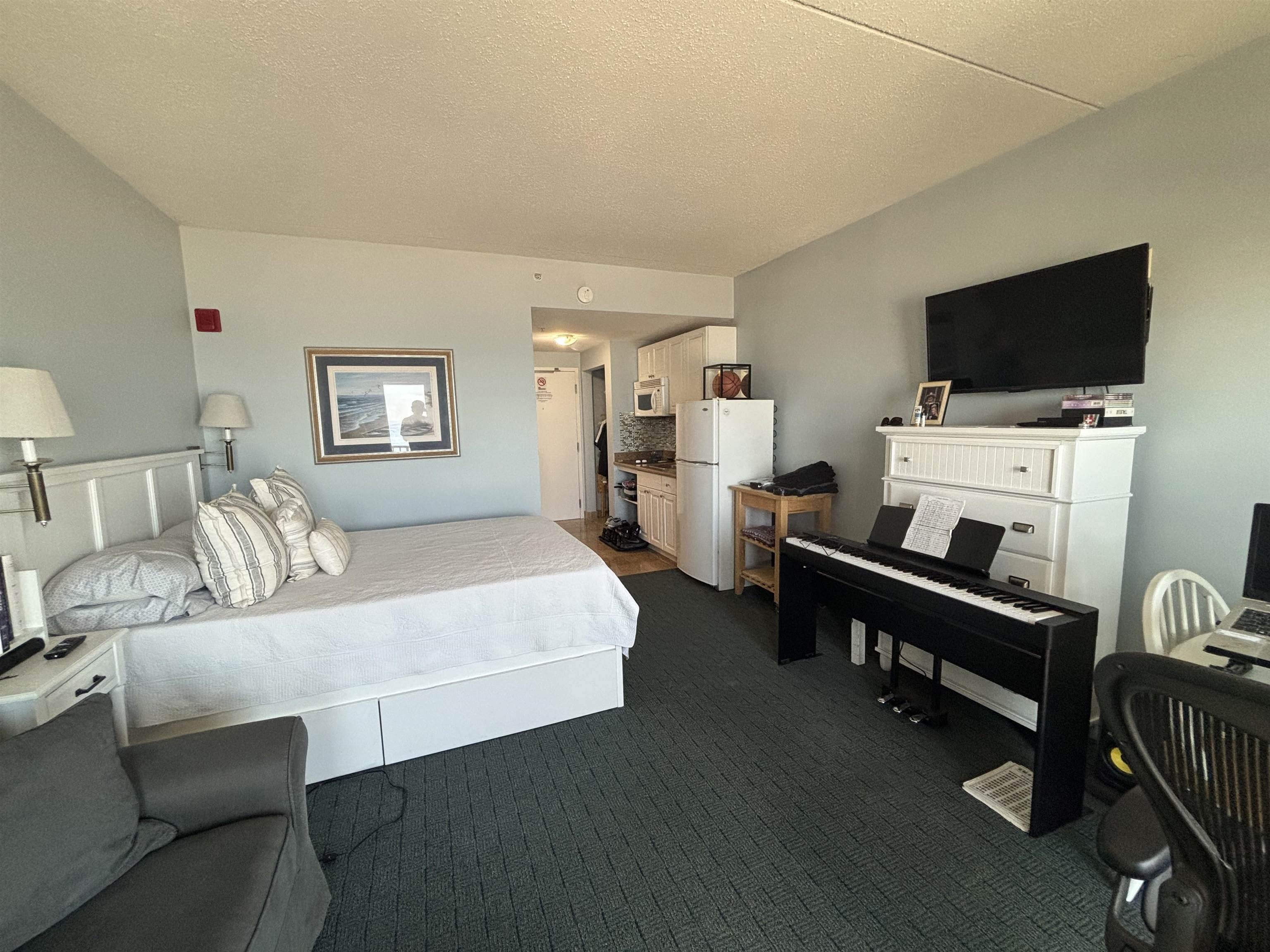 703 Ocean Boulevard – photo 2