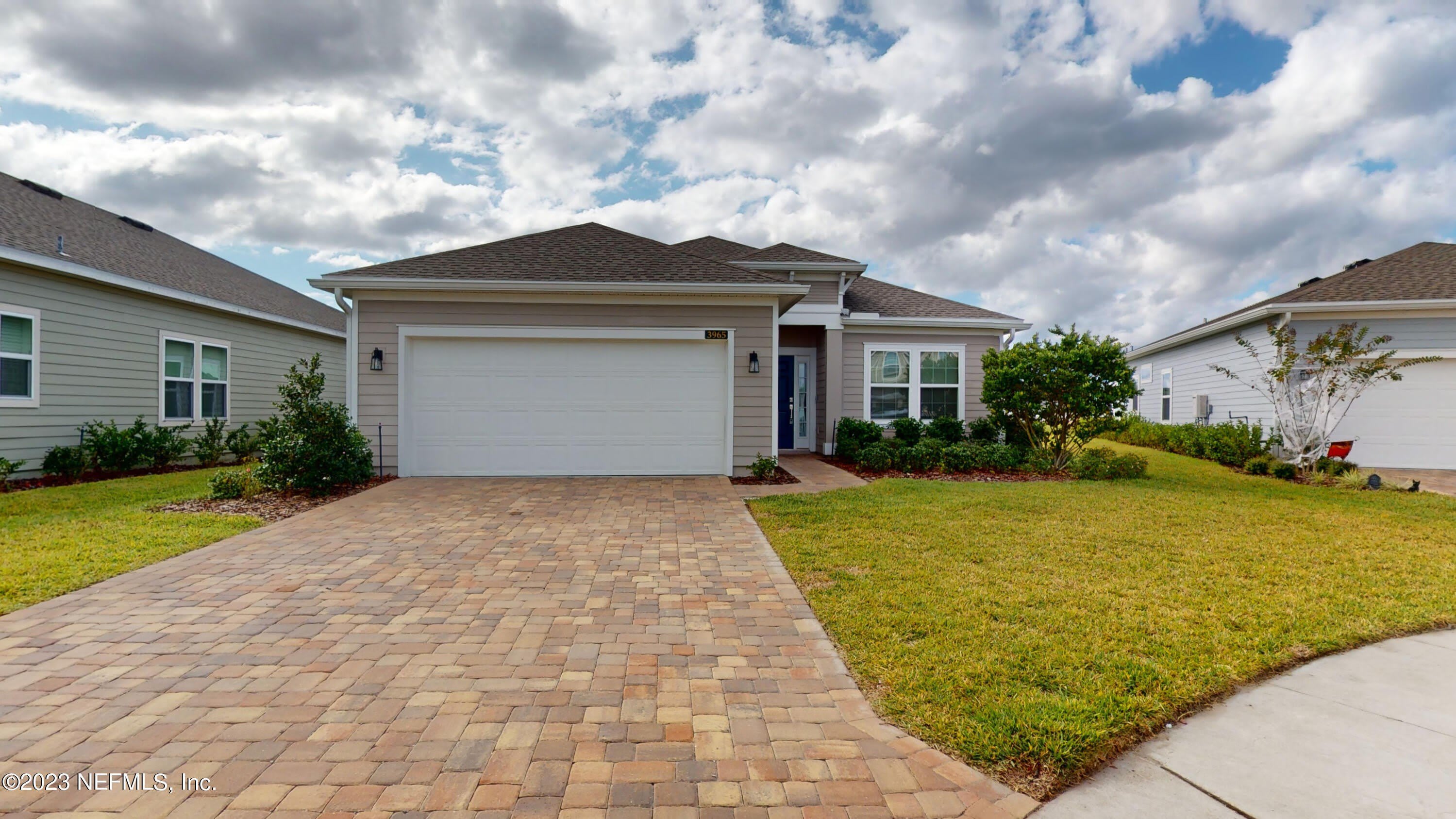 3965 CLOVERDALE Court – photo 1