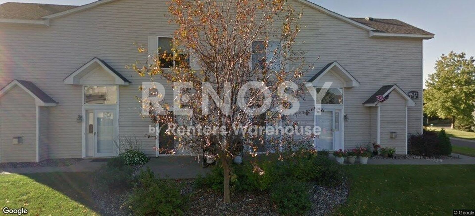 Available Now 3 Bedroom 2 Bath Townhouse In Woodbury – photo 1