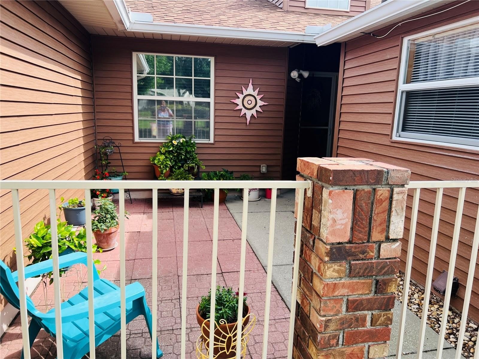 5440 ROSEWALL Circle – photo 3