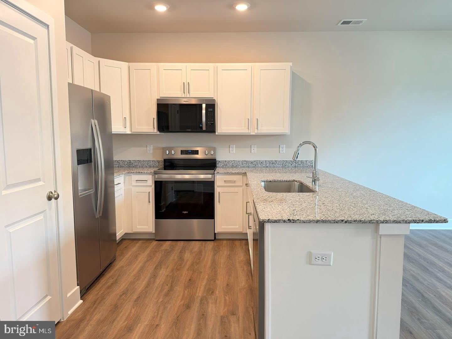 117 Nootka Way – photo 3
