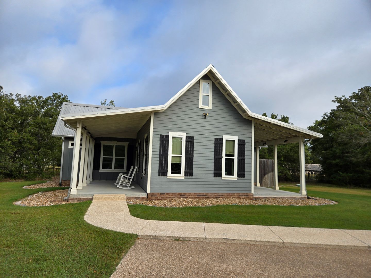 College Station (Karnes City Cottages) – photo 4