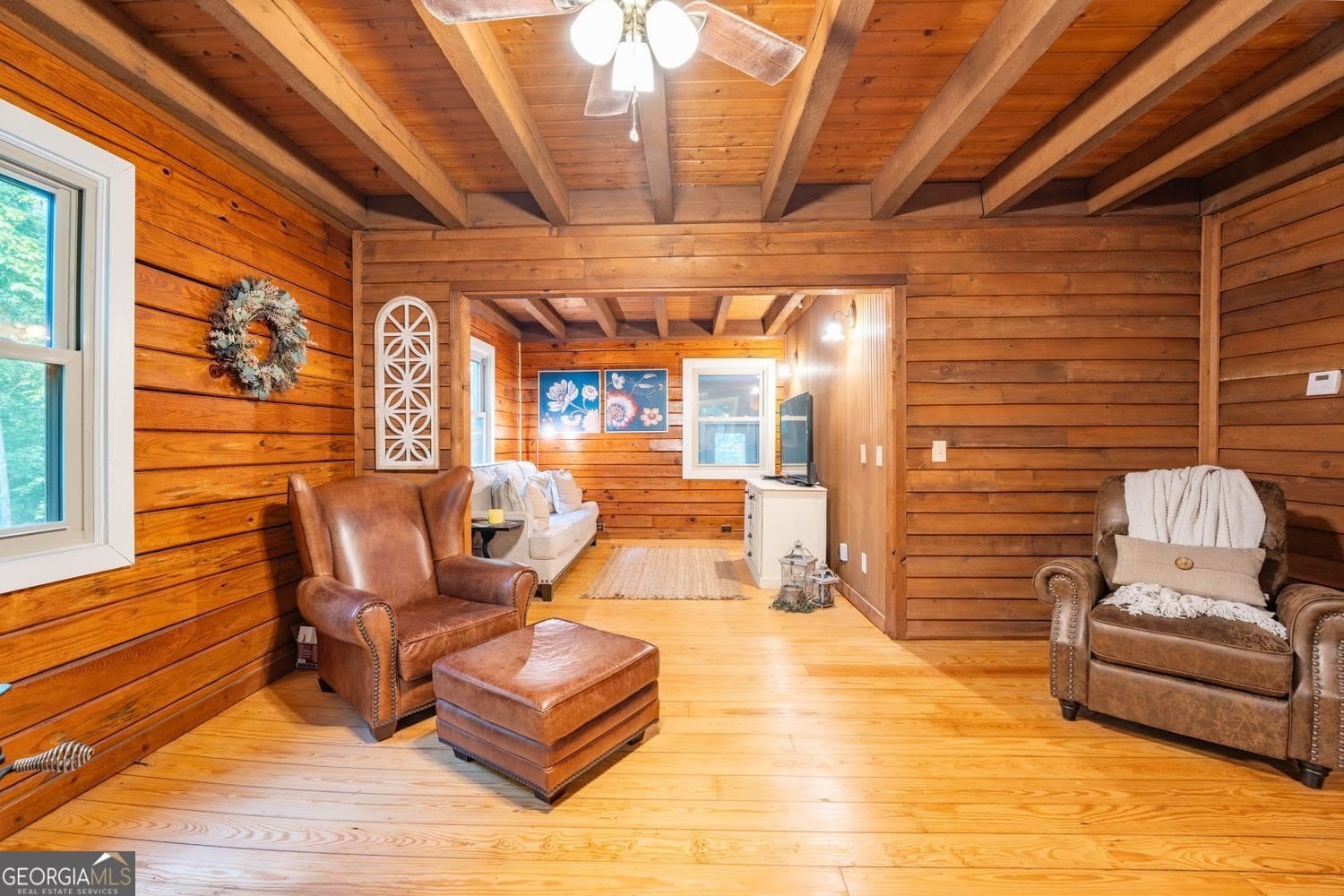 465 Waters Edge Drive – photo 4