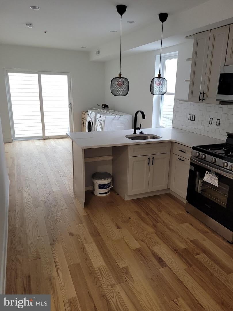 223 E GIRARD AVE #1R – photo 2