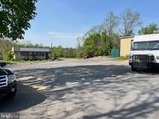 26134 RIDGE Road – photo 2