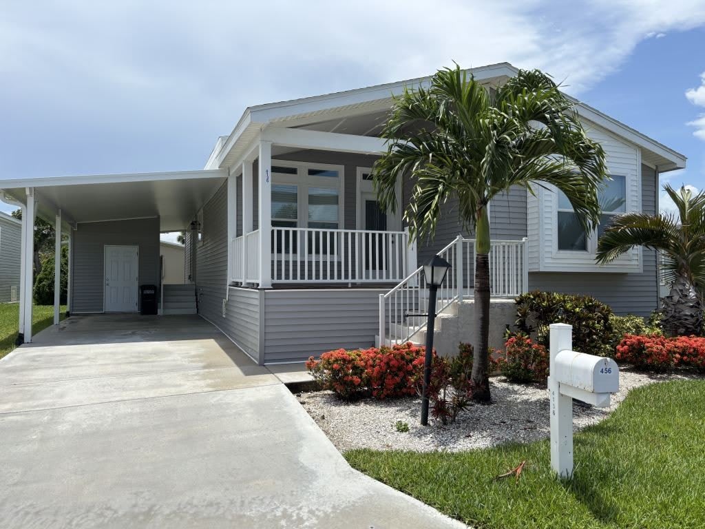 4136 74Th Place N – photo 2