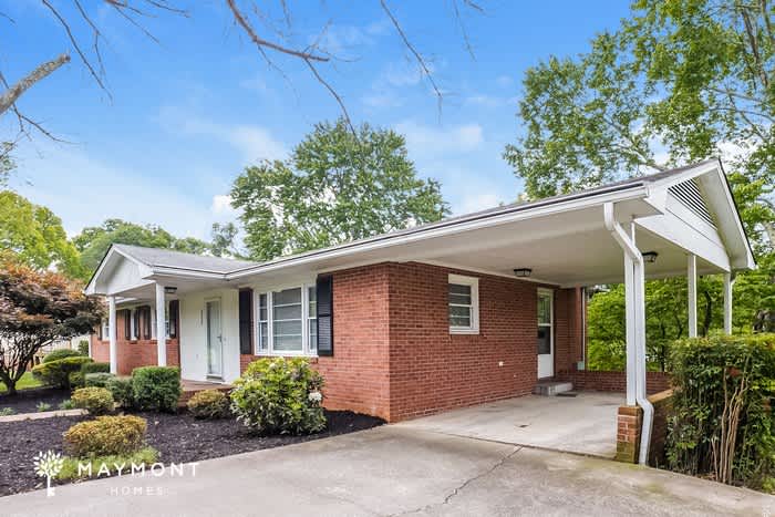 3930 Leinbach Drive – photo 3