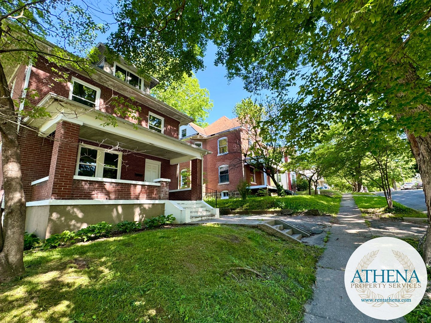 5 Bedroom / 3 Bath House – photo 3