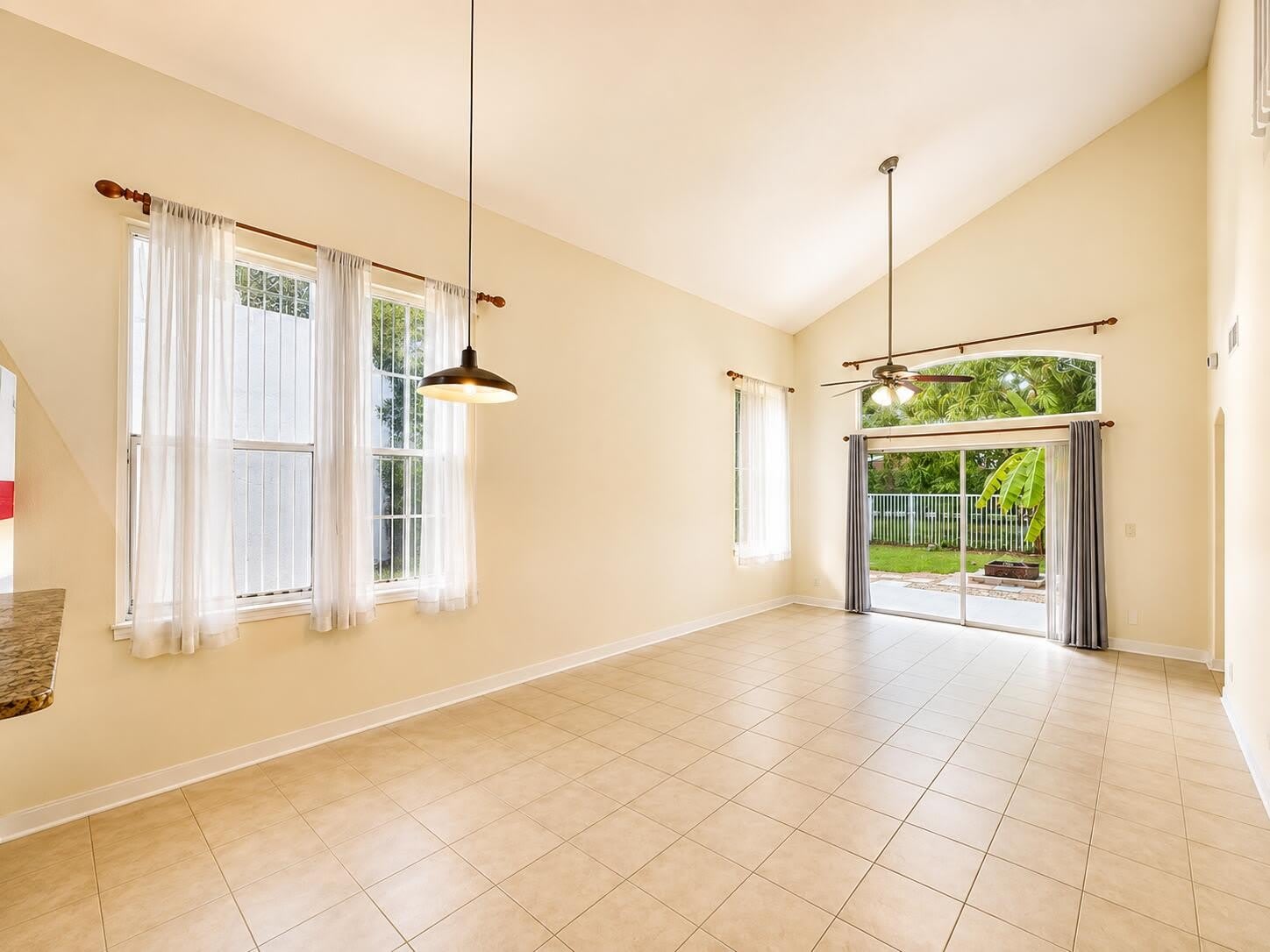 6711 GREEN ISLAND Circle – photo 4