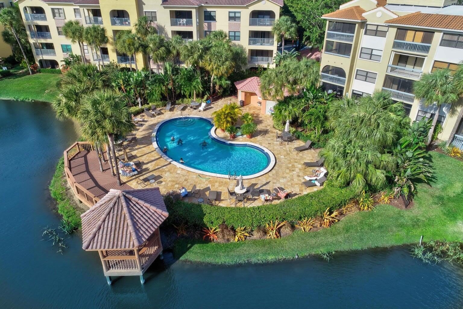 100 UNO LAGO Drive – photo 2
