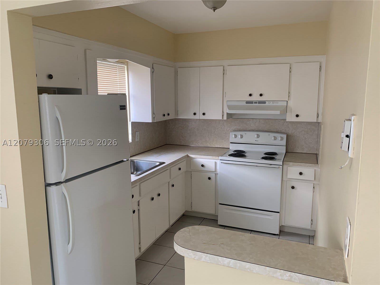 2220 Pierce St – photo 5
