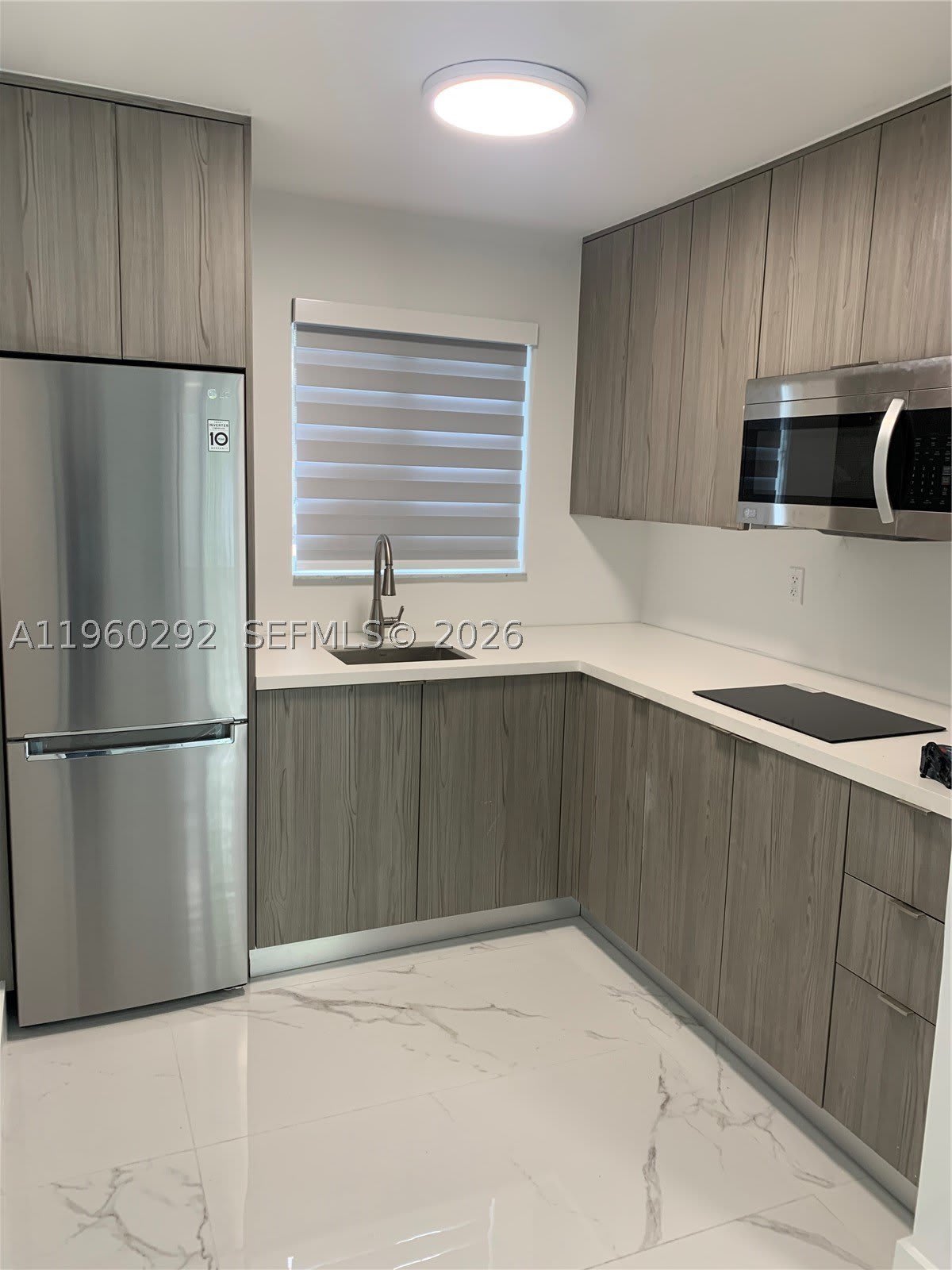 7843 NE 10th Ave – photo 4