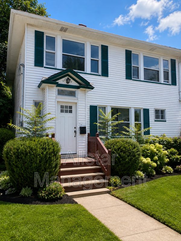 4859 E 97Th Street – photo 1