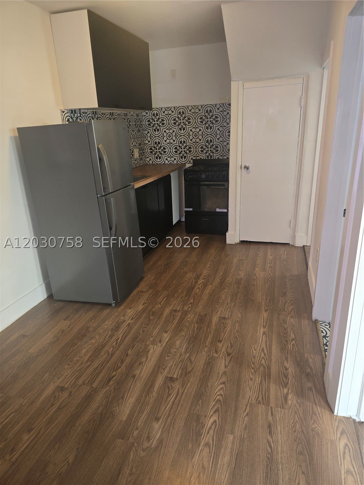66 W 13th St – photo 4