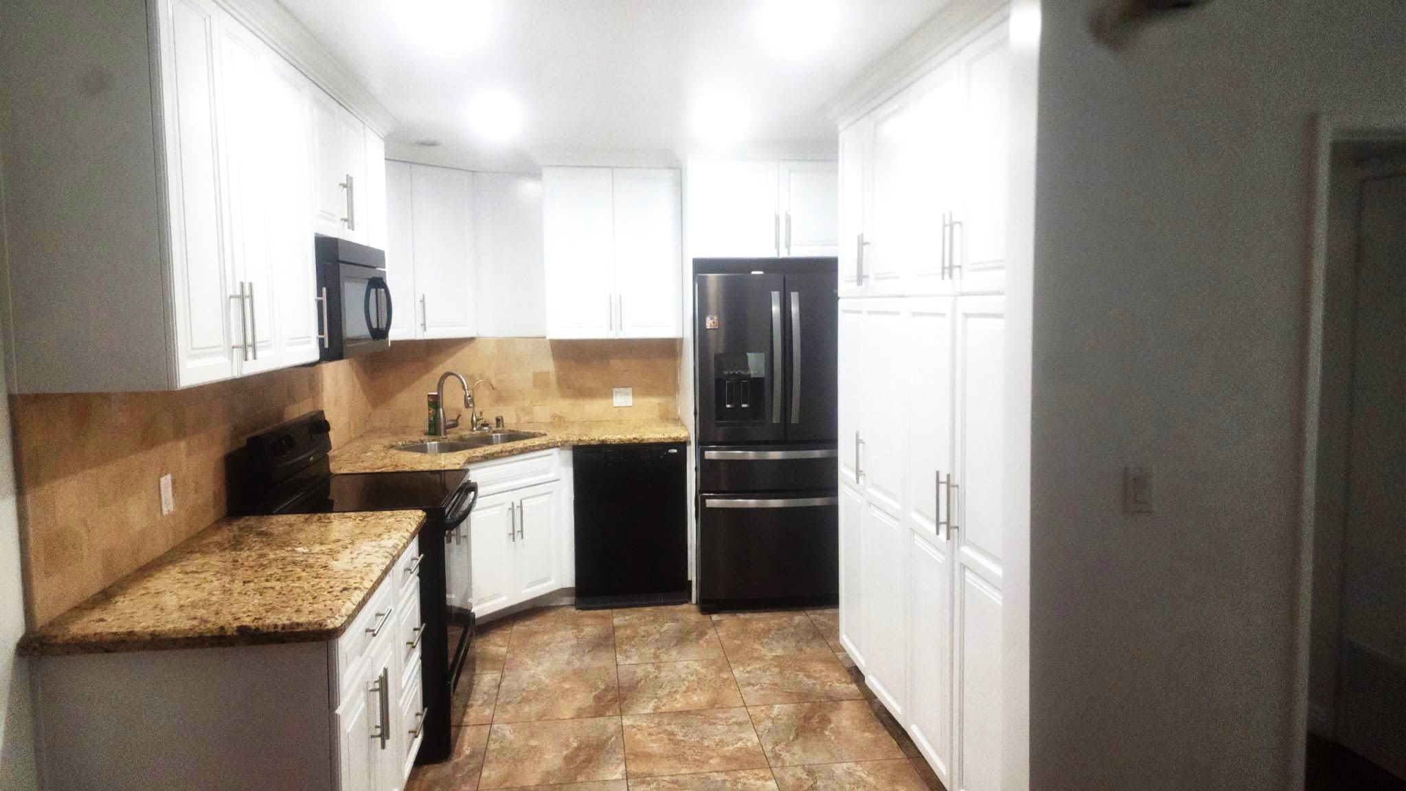 312 N. Louise Street – photo 1