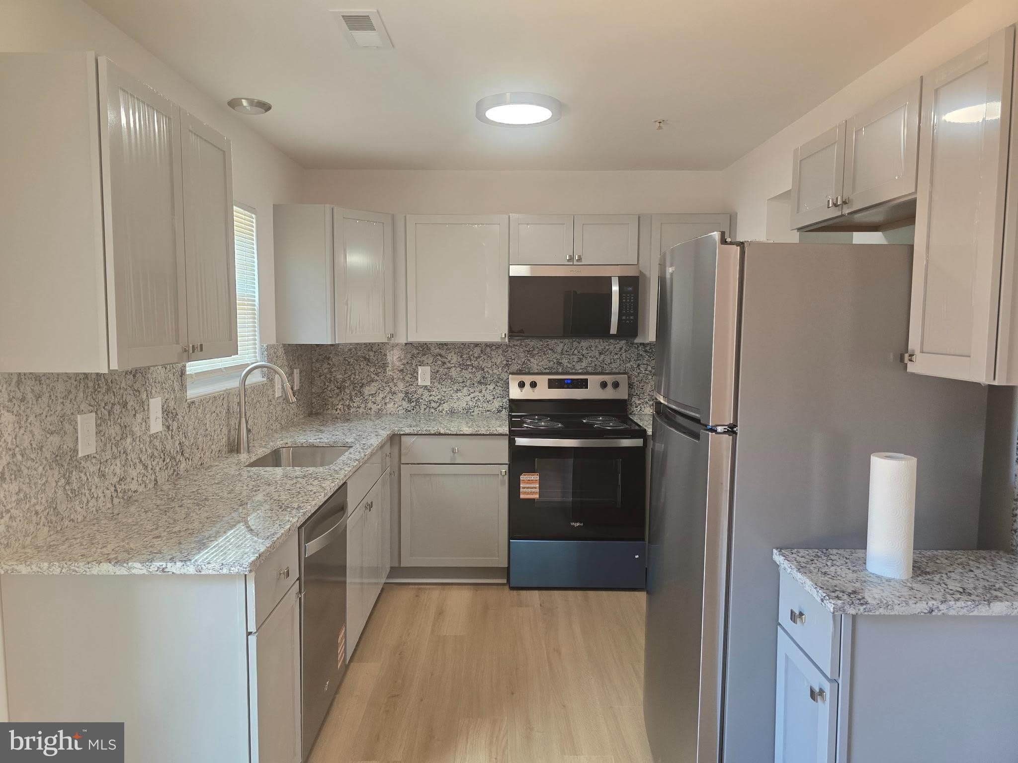 8839 RITCHBORO Road – photo 4