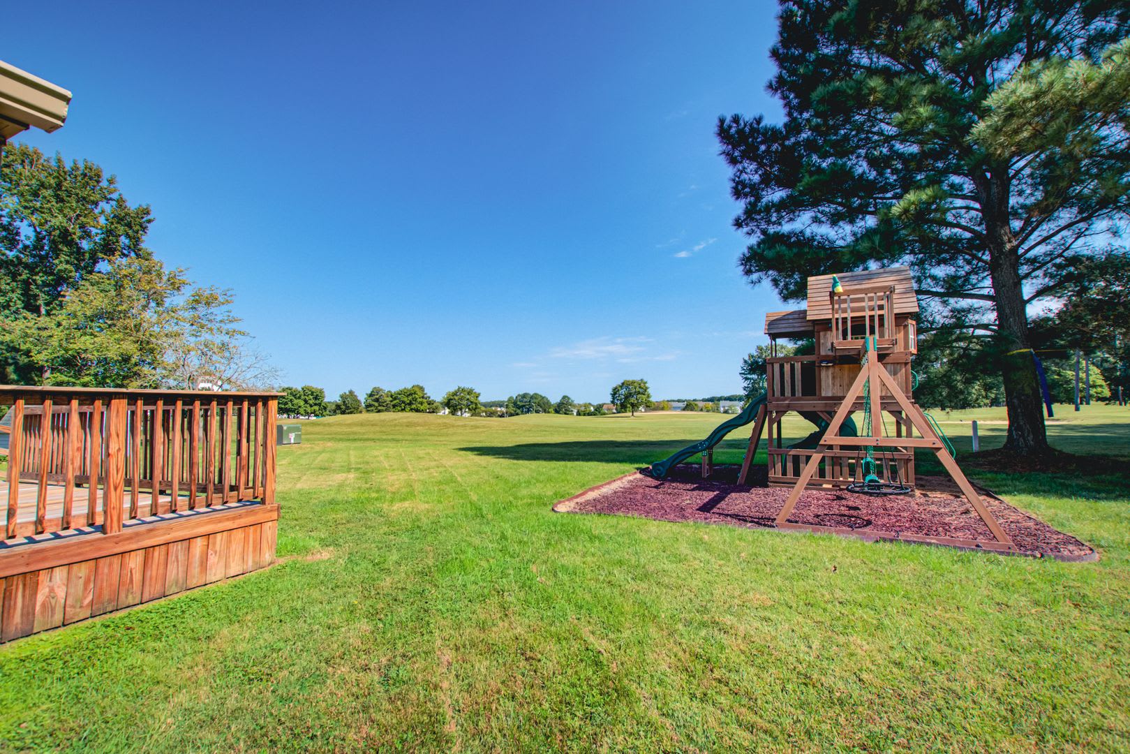 Las Gaviotas Chesapeake, Golf Course Community – photo 4
