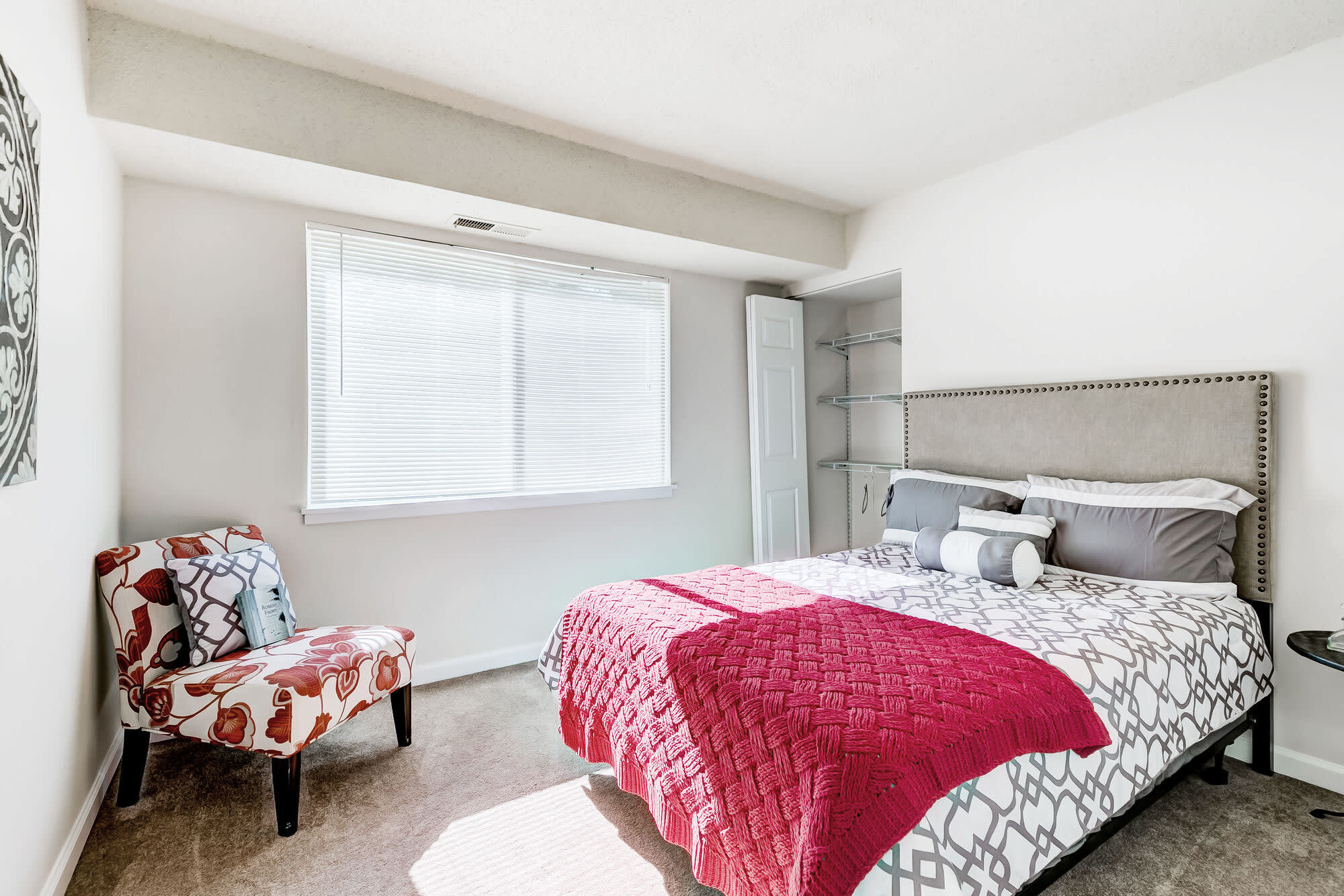 Peninsula Grove Apartments at Town Center – photo 4