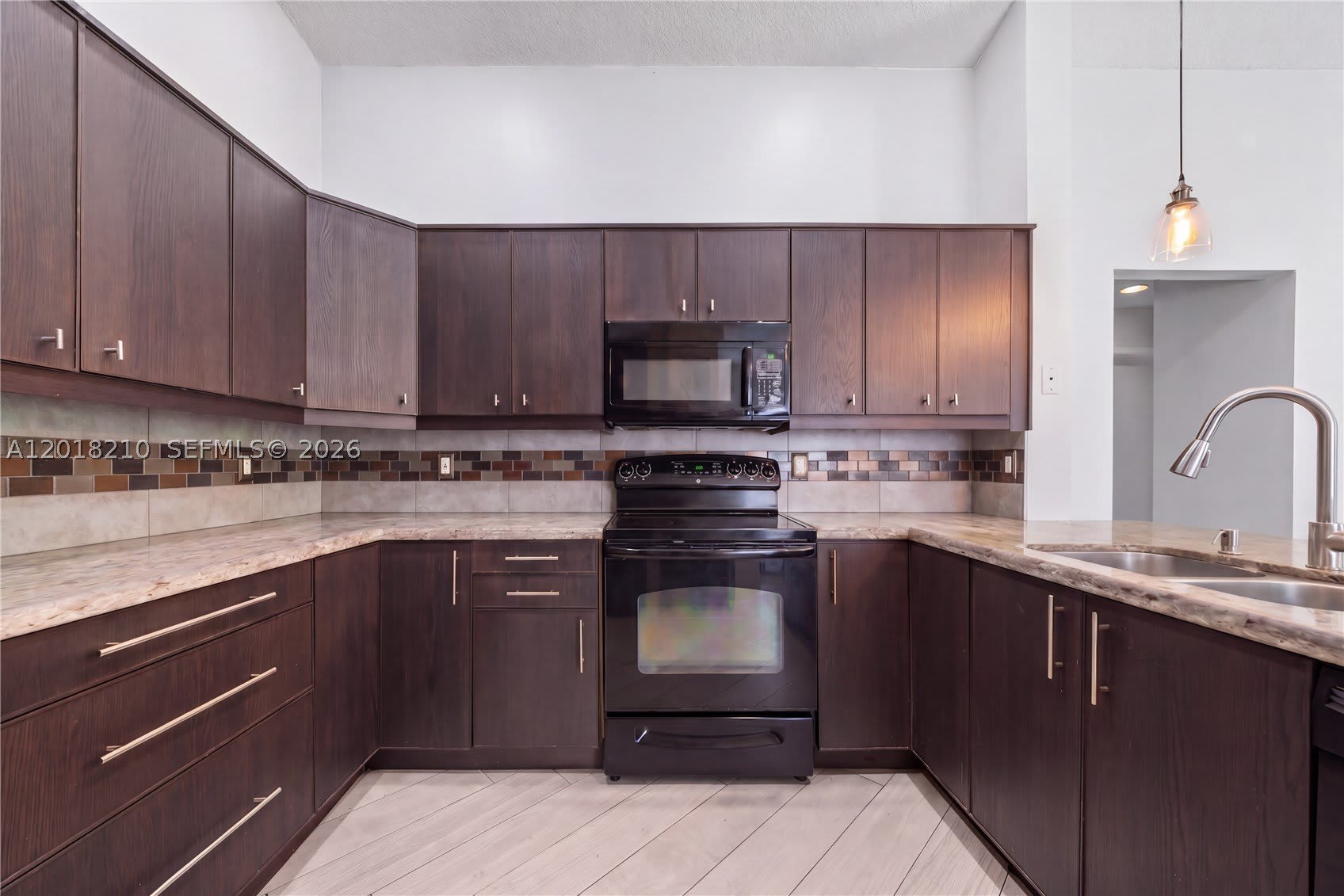 4334 Mahogany Ridge Dr – photo 4