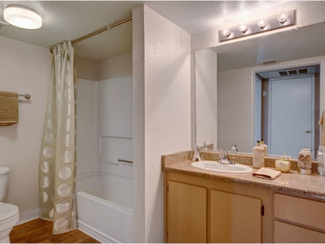 Morningside Creek Apartments – photo 3