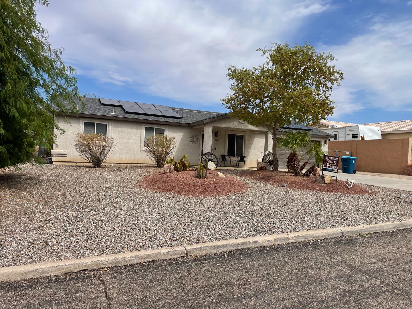 Ready for a showing. Call Havasu Realty! – photo 2